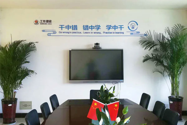 j9��Ϸÿ�������Ҷ������Ź�������